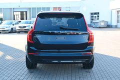 Fahrzeugabbildung Volvo XC90 Ultimate Dark B5 AWD *Massage*Pano*STHZ*AHK