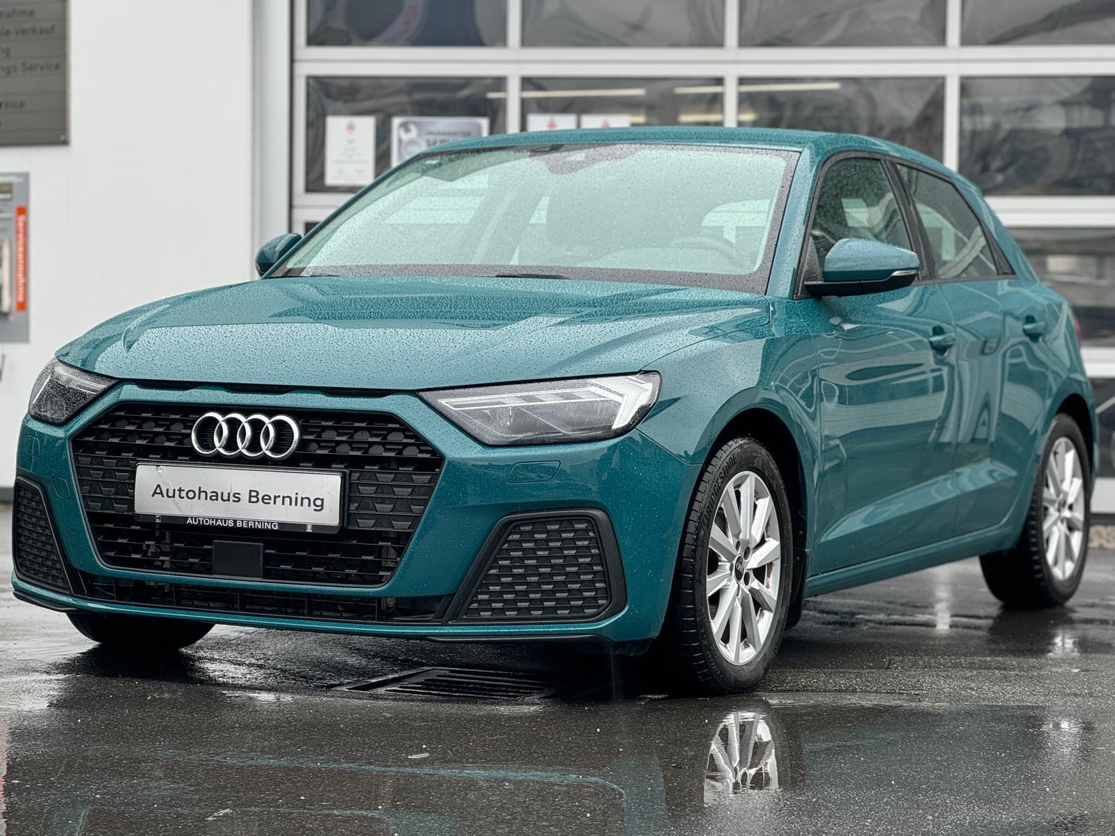 Audi A1 SPORTBACK 30TFSI PARKSENSOR APPLE-CARPLAY