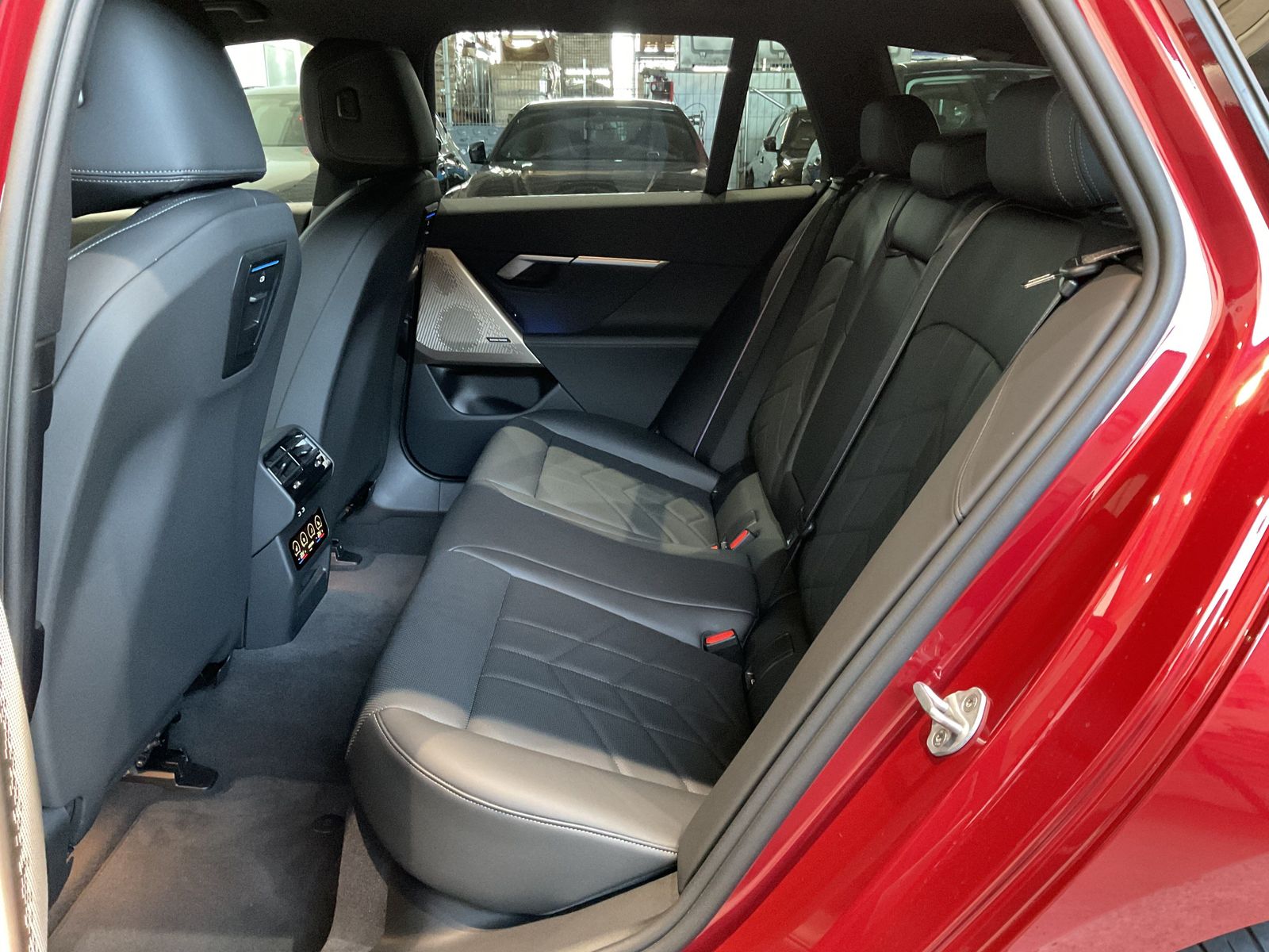 Fahrzeugabbildung BMW 520d xDrive M Sportpaket Pro, Sitzbelüftung, Sta