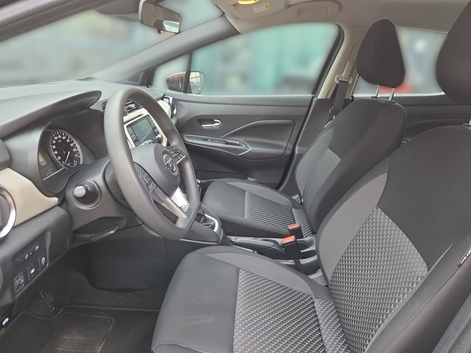 Fahrzeugabbildung Nissan Micra 1.0 IG-T N-Way N-Way 92 PS Schalter *ALLW