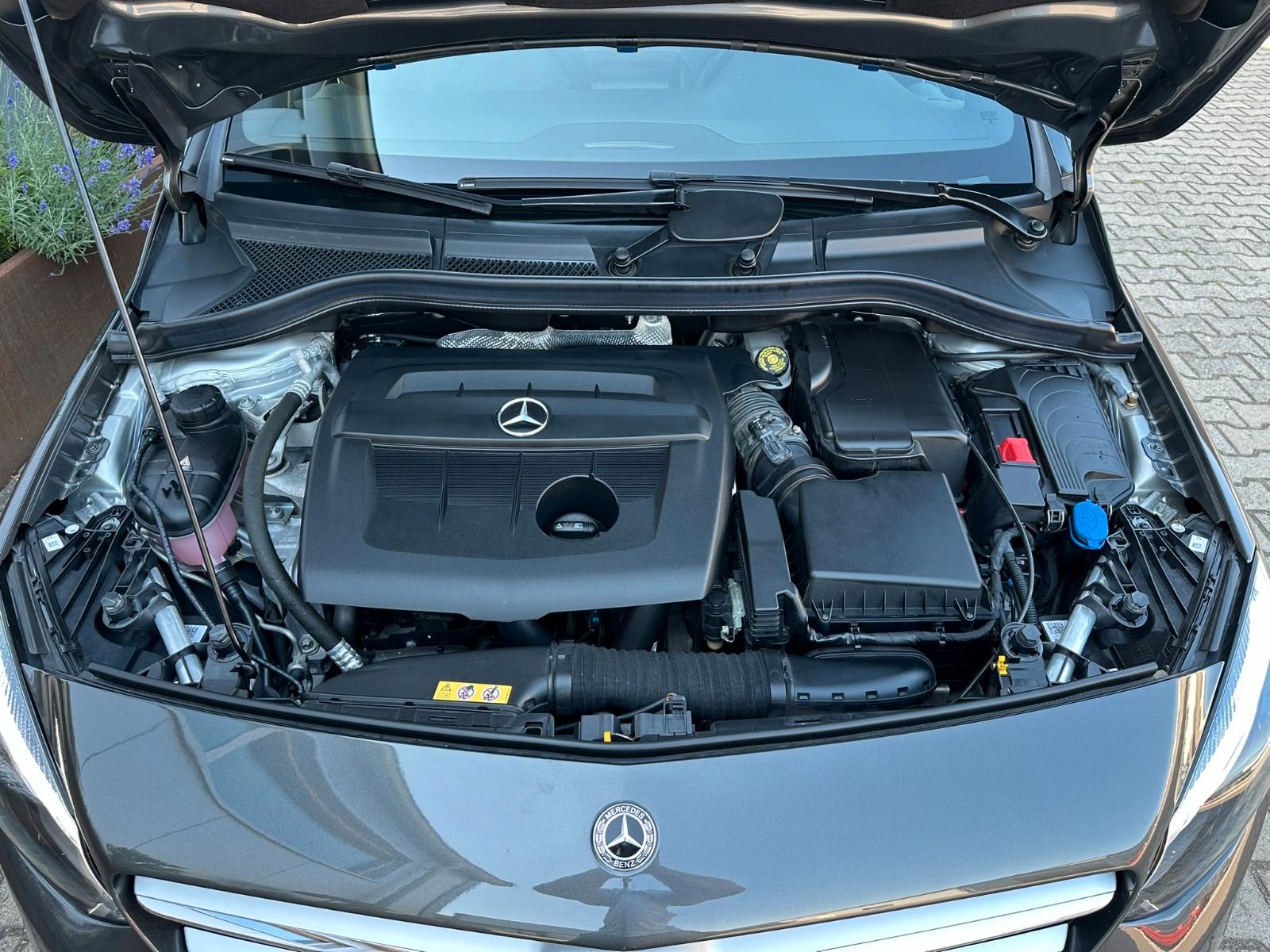 Mercedes-Benz B 180 CDI Automat. Urban*Leder*Navi*LED*SHz.*TÜV
