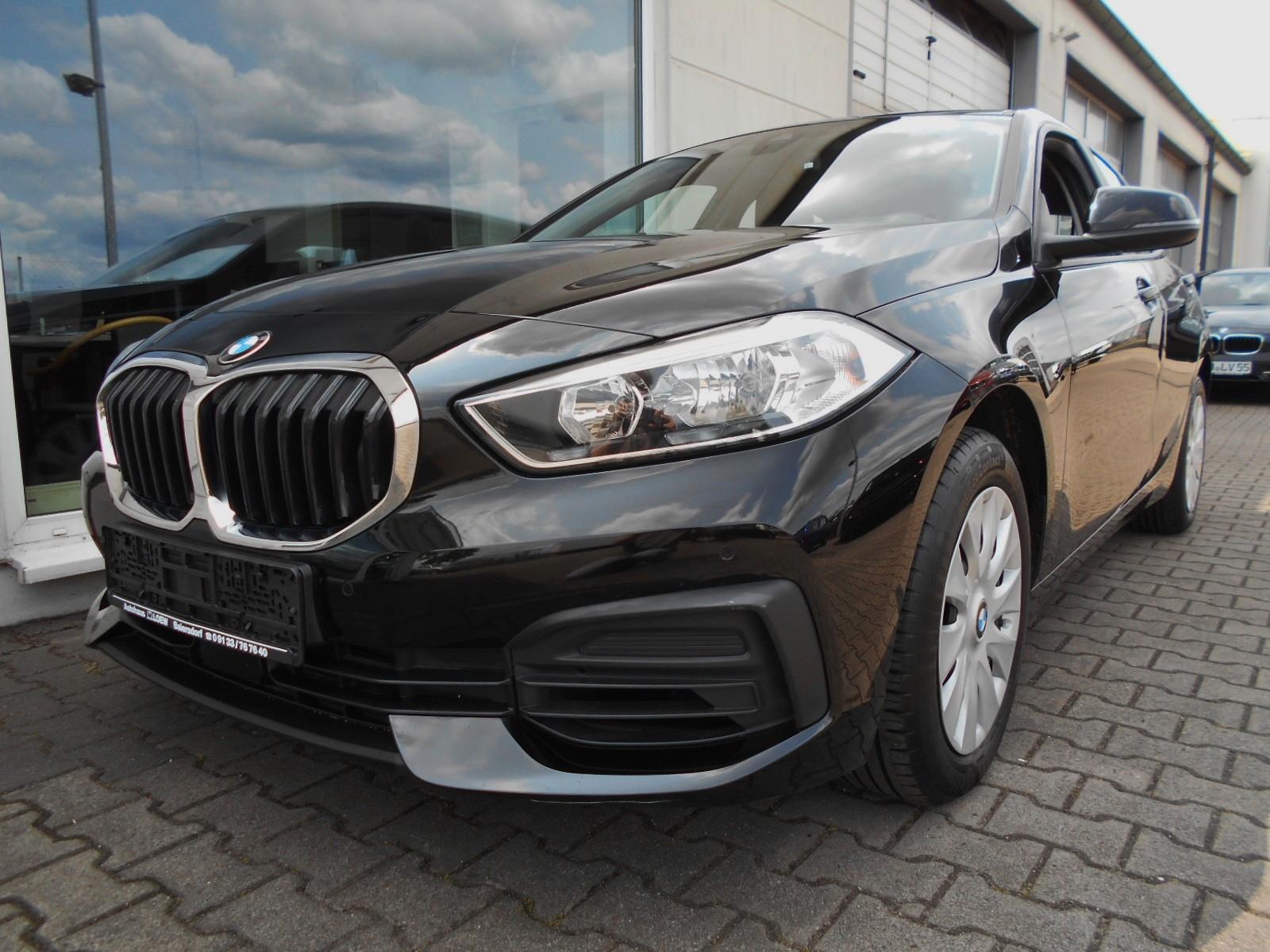 BMW 116iA -NAVI-PDC-CARPLAY-DAB-WLAN-LIVE COCKPIT-