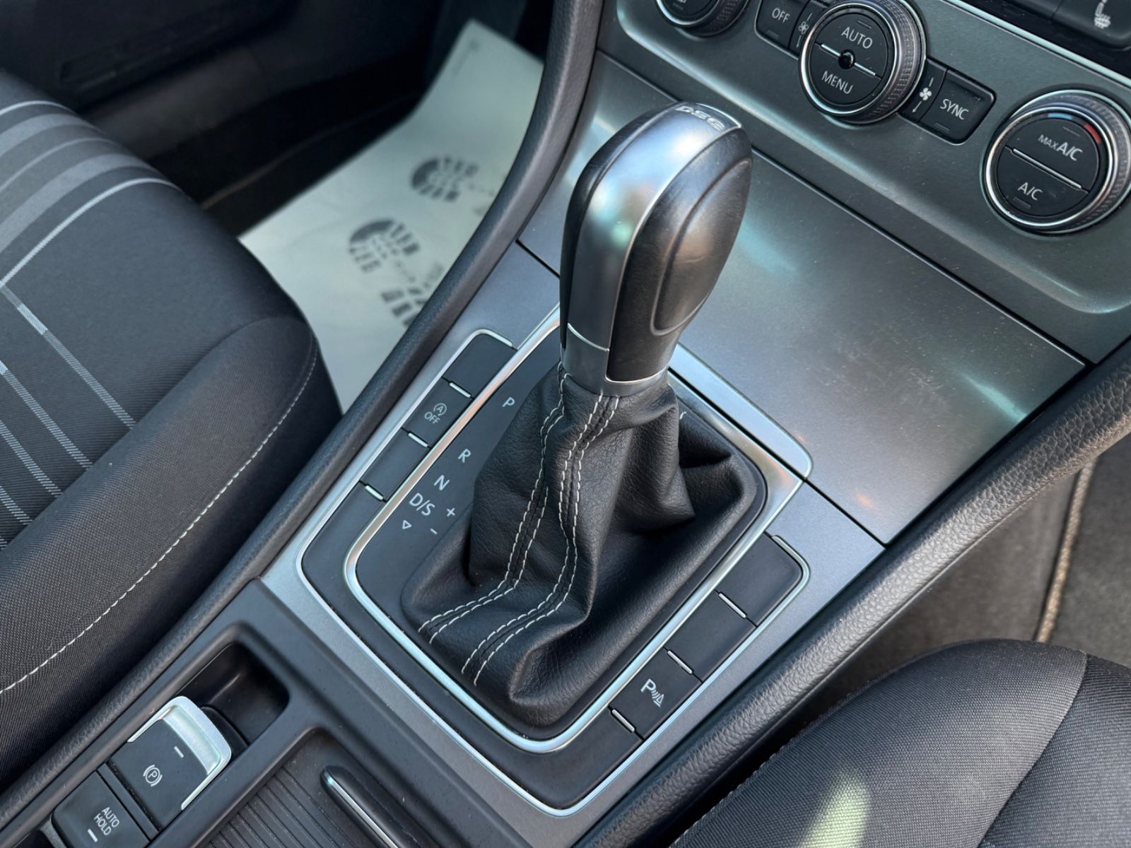 Golf VII Lim. Lounge BMT*Aut.*SCHECKHEFT*DSG