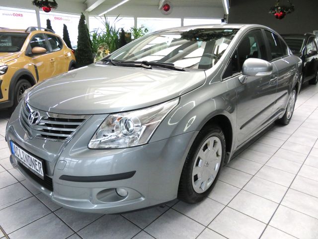 Toyota Avensis Sol*Sitzheizung*PDC*AZV*Scheckheft*