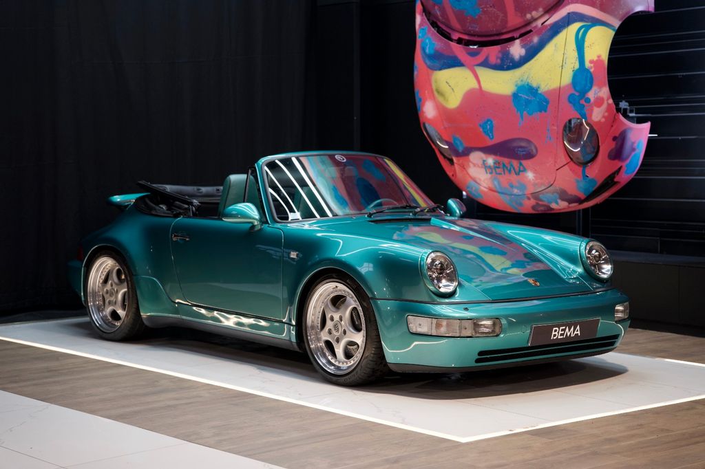 Porsche 964