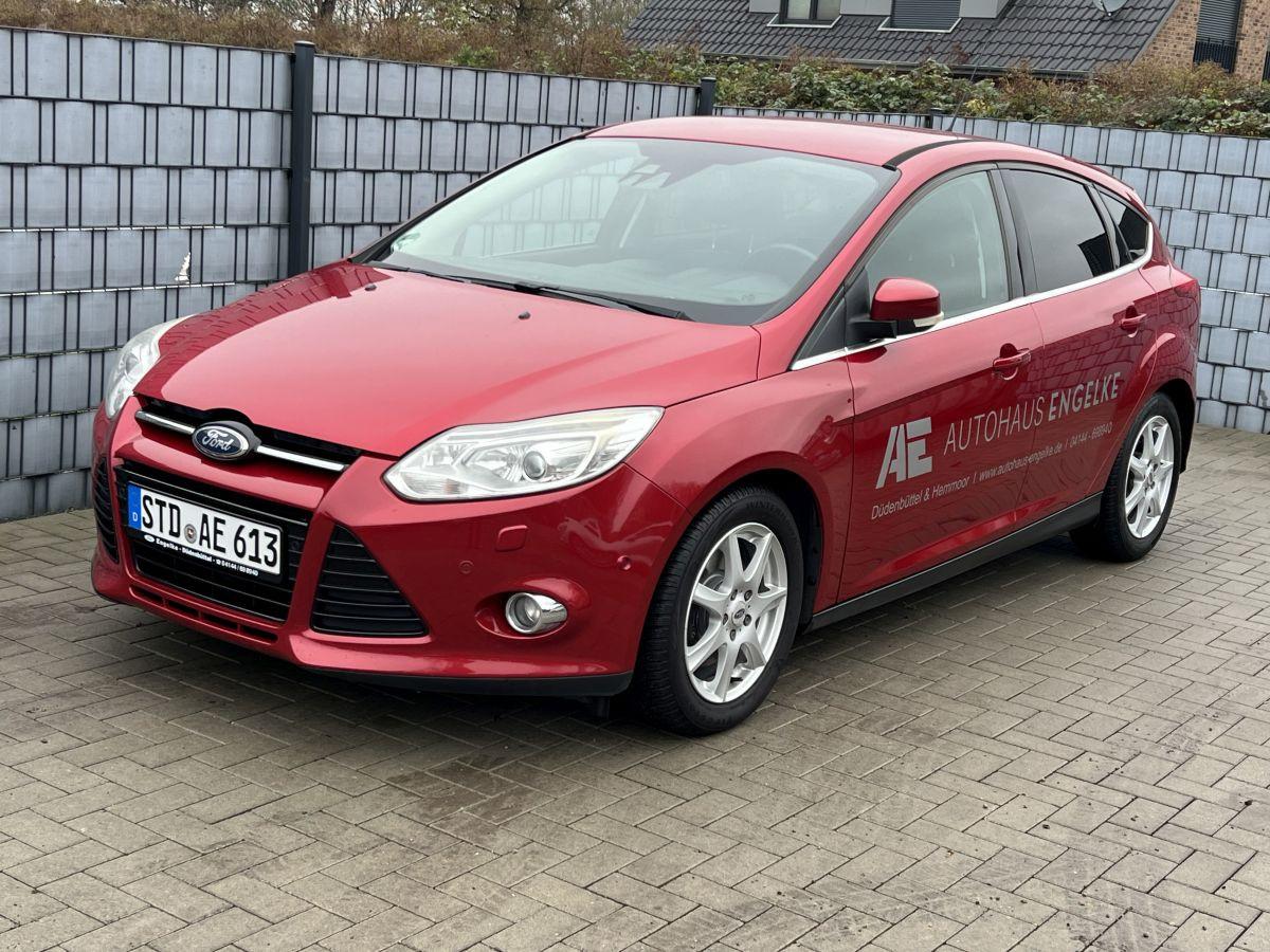 Ford Focus Lim. Titanium *Scheckheft gepflegt*