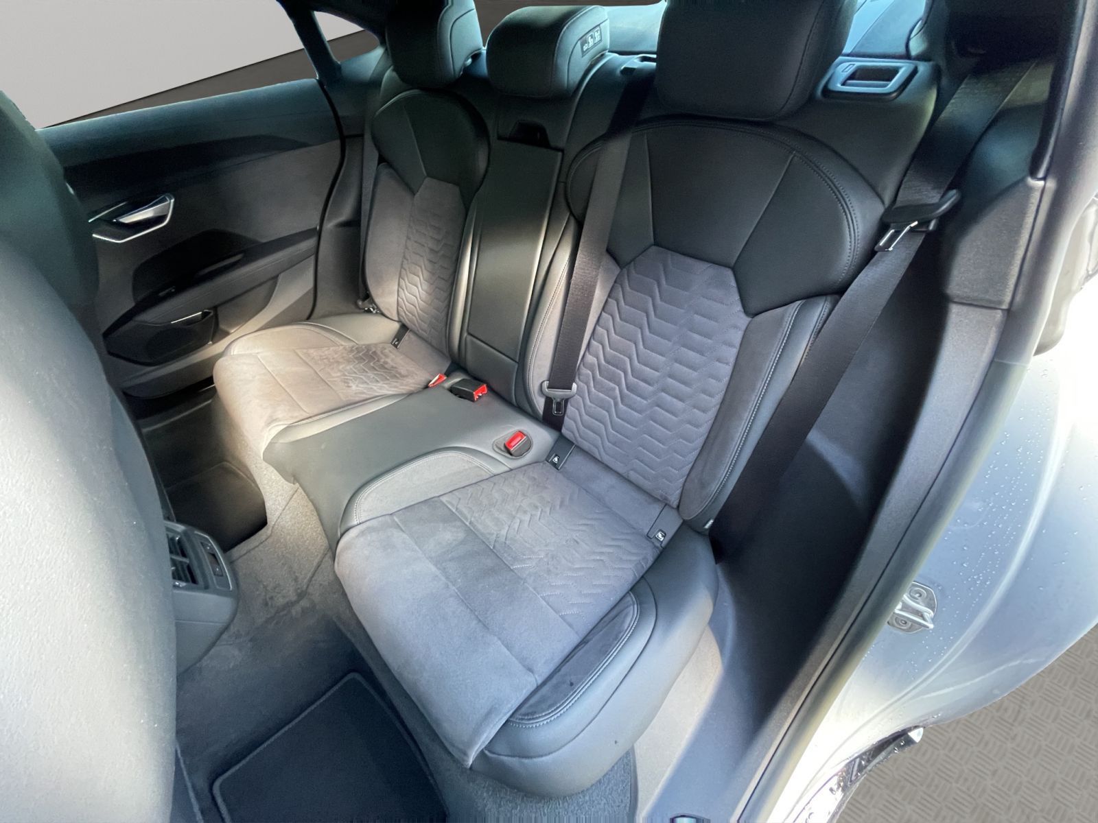 Audi e-tron GT - Bild 18