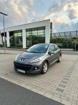 Peugeot 207  1.4 - Peugeot 207 mit Benzin-Antrieb: Coupé