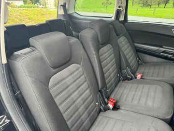 Ford Galaxy - 9