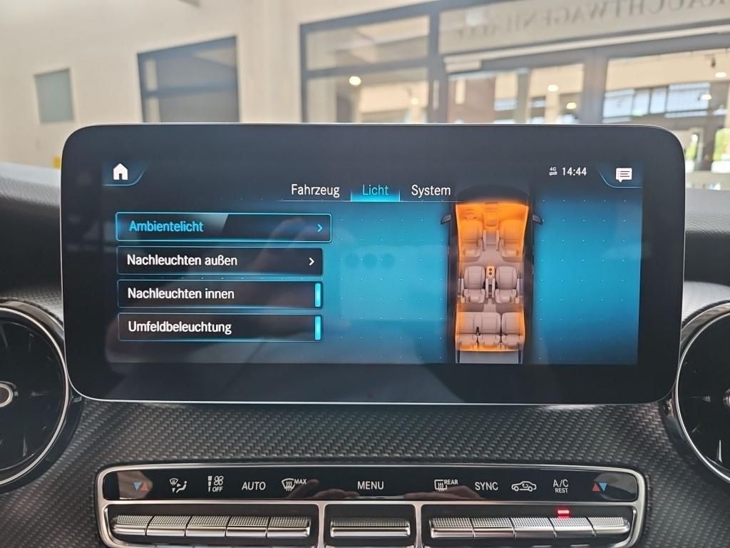 Fahrzeugabbildung Mercedes-Benz V 250 ED kompakt AMG 8 Sitze Night AHK DISTRONIC