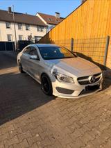 Mercedes-Benz CLA 180 AMG Line AMG Line - gebrauchte Mercedes-Benz CLA 180 aus dem Jahr 2015
