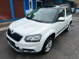 Skoda Yeti 1.8TSI 4x4*DSG*Klima*Leder*Navi*PDC*AHK*Top - Skoda Yeti Gebrauchtwagen in Berlin