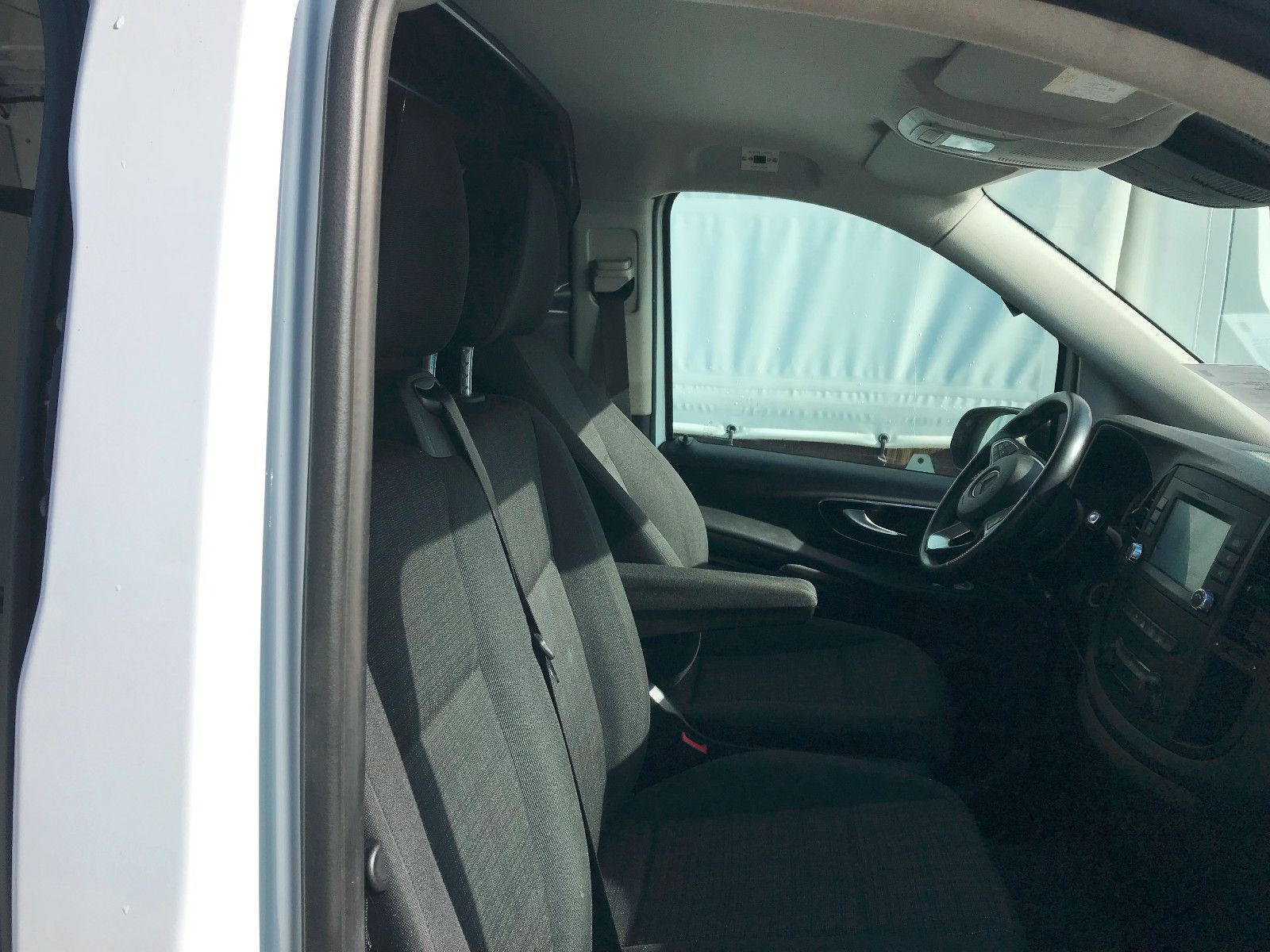 Fahrzeugabbildung Mercedes-Benz Vito Kasten 114 RWD extrala,Automatic,90910Km