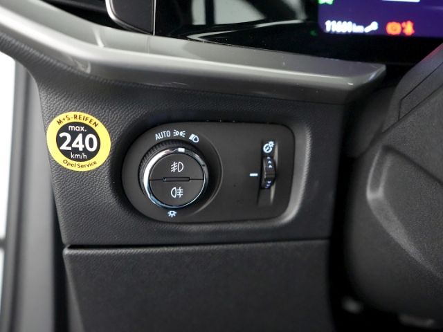 Mokka B ULTIMATE HYBRID eDCT+NAVI+RÜCKFAHRKAMERA