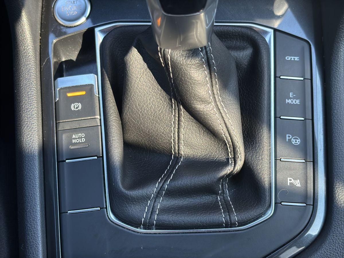 Tiguan R-Line eHybrid 1.4 TSI  DSG LEDER MATRIX