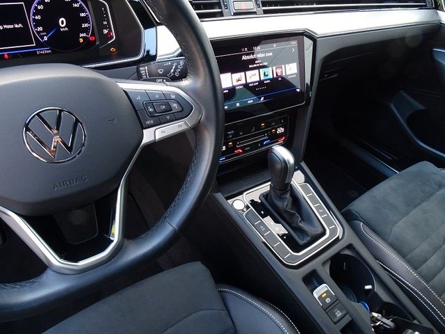 Passat Variant 1.5 TSI DSG Elegance / Matrix