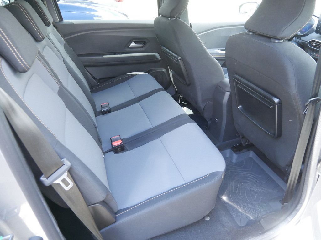 Fahrzeugabbildung Dacia Jogger Extreme HYBRID 140