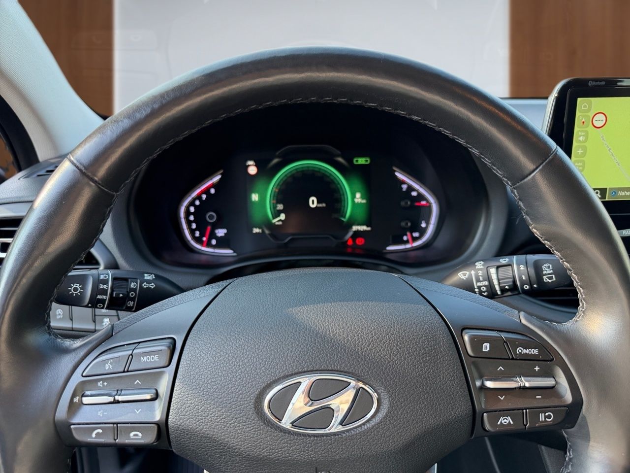 Fahrzeugabbildung Hyundai i30 Kombi Ed. 30+ *NAVI*LHZ*SPURH*USB*PANO*