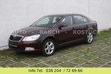 Skoda Octavia 1.6 TDI Family  Klimat/Pdc/Shz/1Hand/Alu - Skoda Octavia aus 2012 mit Diesel-Antrieb: Limousine
