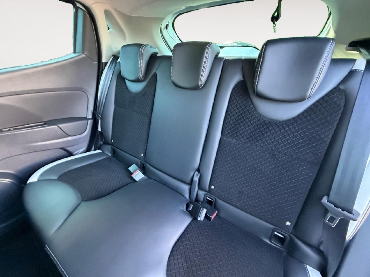 Fahrzeugabbildung Renault Clio IV BOSE Edition