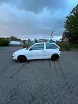 Seat Auto SEAT IBIZA 6K - Seat Ibiza aus 2001