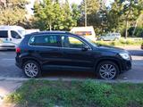 Volkswagen Vw Tiguan 2.0 FSI Vollausstattung Klima Le... - Volkswagen Tiguan: Vollausstattung