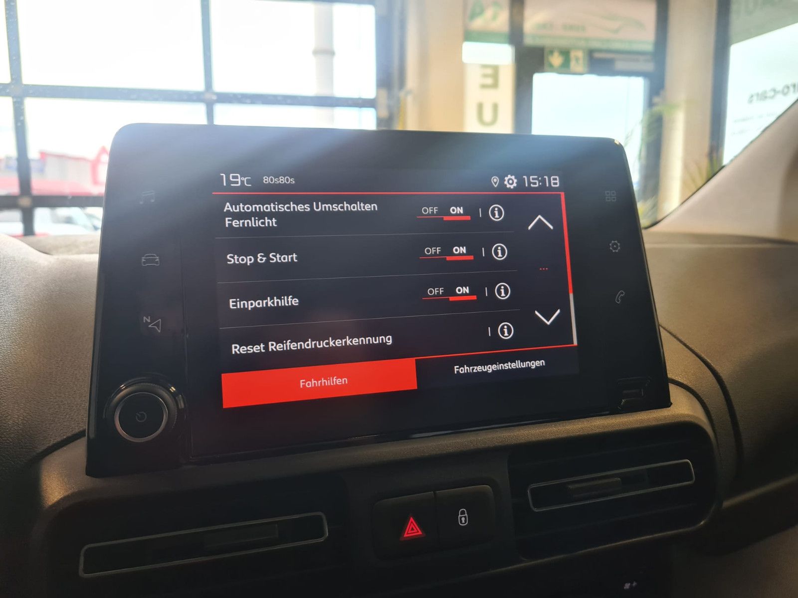 Fahrzeugabbildung Citroën Berlingo / KAMERA / SCHECKHEFT