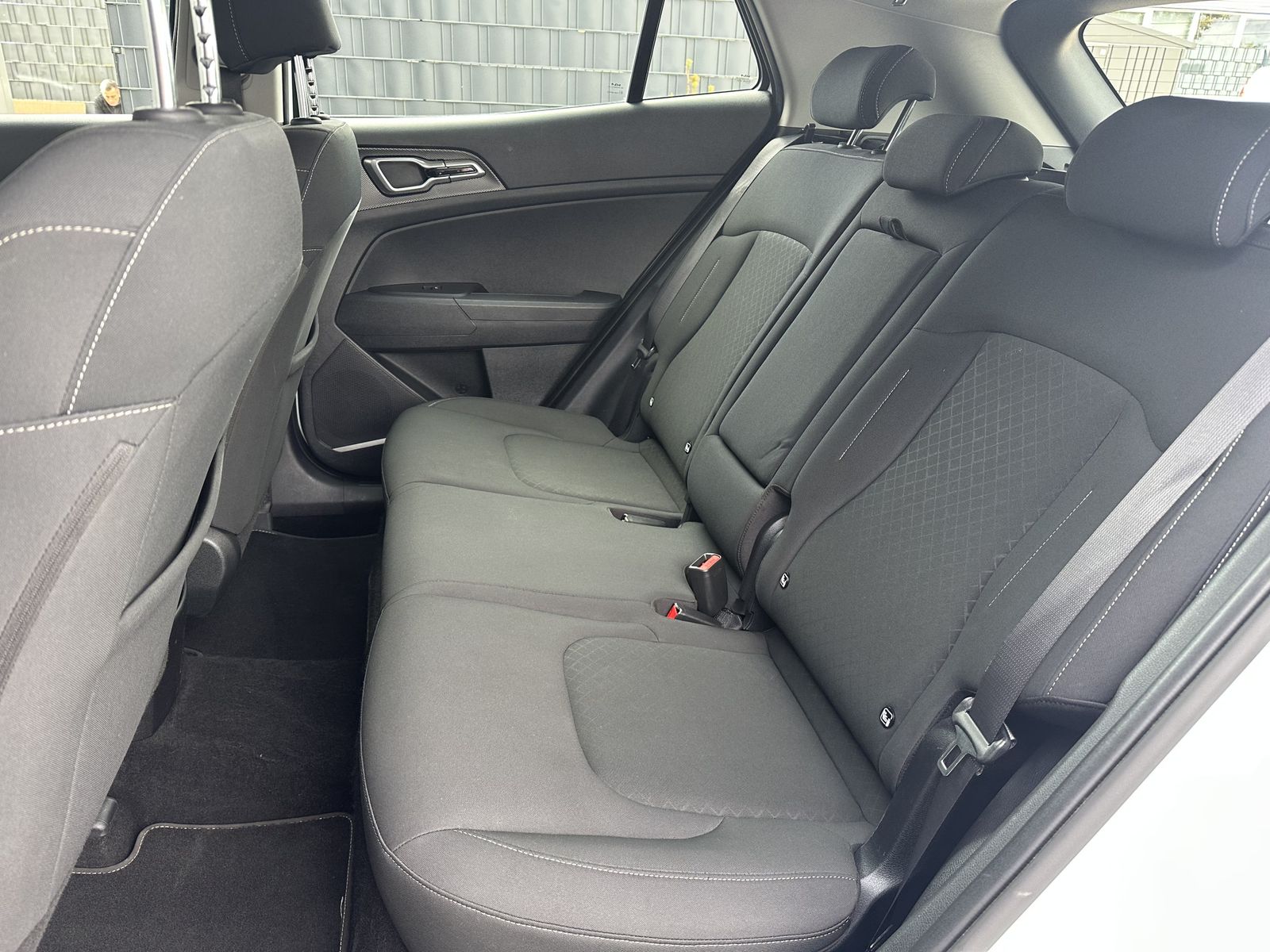 Fahrzeugabbildung Kia Sportage 1.6 T-GDI Edition 7 NAV+LED+VCOCKPIT+PP