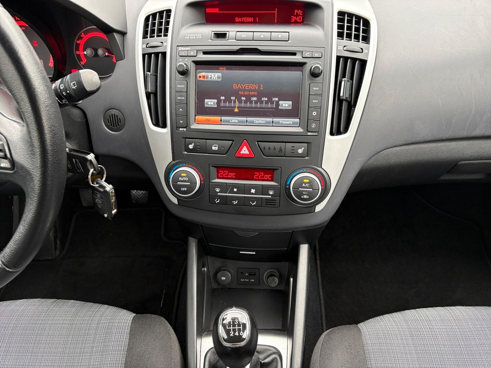 Kia ProCeed Dream Team NAVI PDC KLIMAAUTO