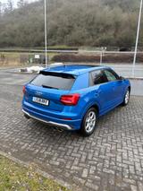 Audi SQ2 TFSI S tronic quattro sport SQ2 - Audi SQ2: Automatik