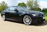 BMW 325d Coupé E92 M-Sportpaket Leder Navi 19 Zoll - BMW 325 aus 2008: 325d