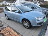 Ford Focus Turnier Ghia Ausstattung, Fahrb... - Ford Focus: Turnier Ghia