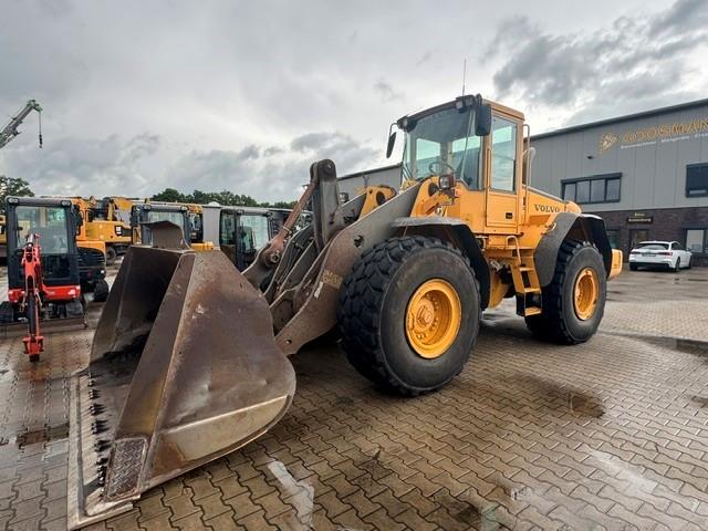Volvo L 120 E