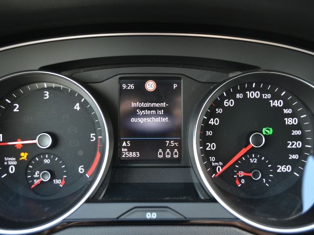 Passat Variant 2.0 TDI DSG Business AHK/LED/NAVI