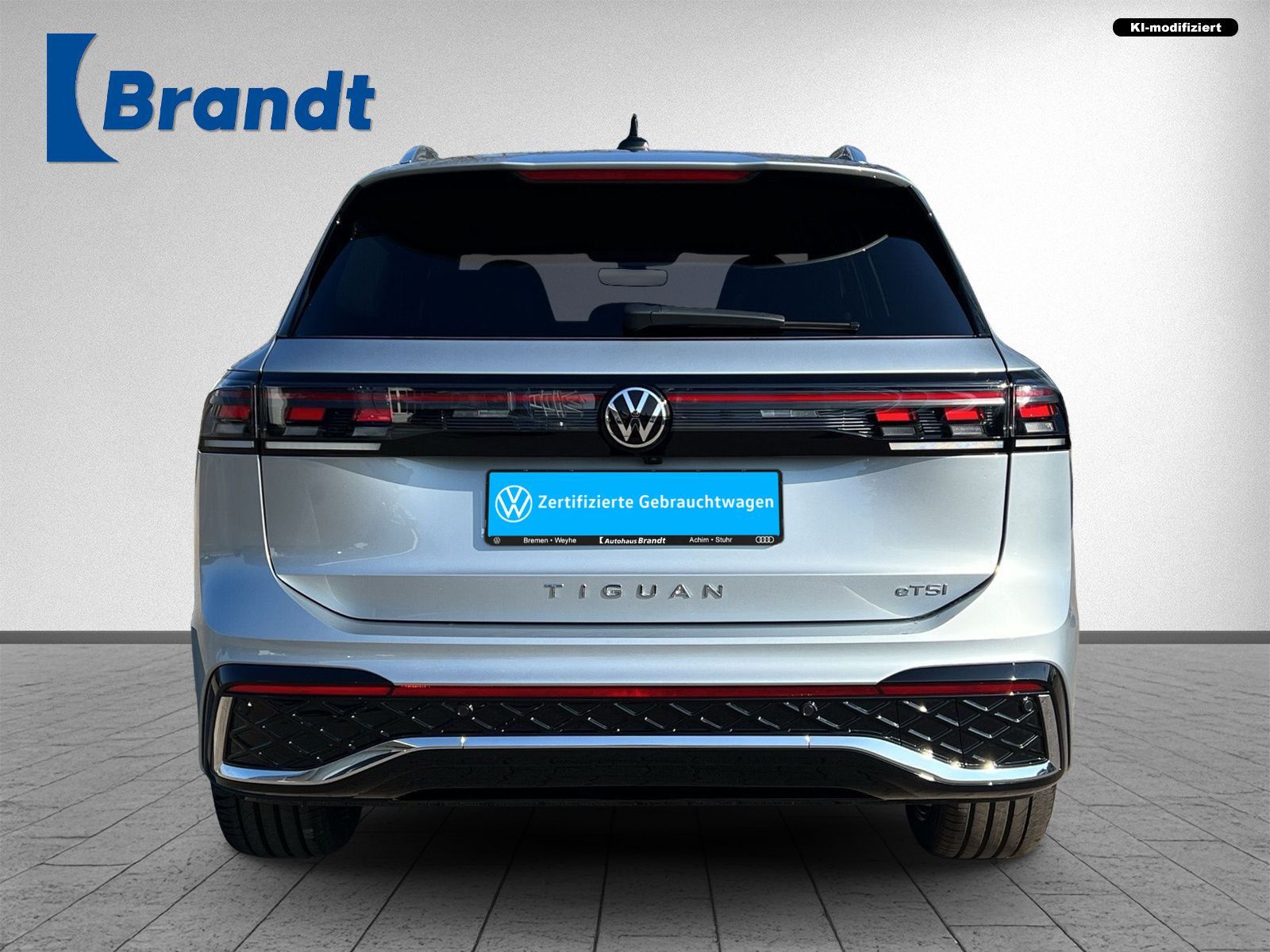 Volkswagen Tiguan 1.5 eTSI R-LINE DSG MATRIX KAMERA ACC AHK foto 5