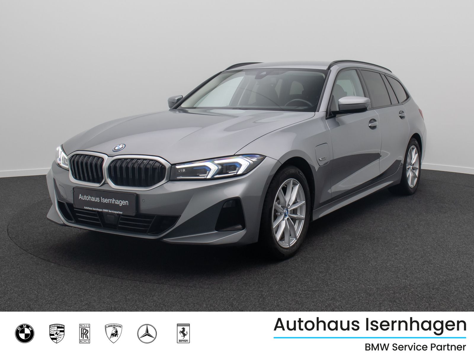 Fahrzeugabbildung BMW 330e Stop&Go Kamera DAB Komfort Leder Sport