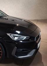 Cupra Leon 1.4 e-HYBRID 180kW DSG Sportstourer - Cupra Leon von privat