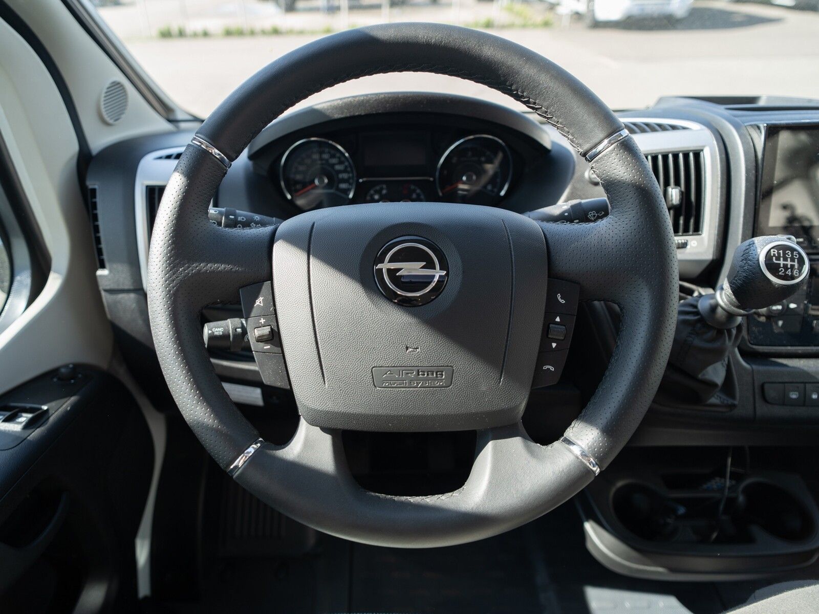 Fahrzeugabbildung Dethleffs Just Camp T 7052 EB Navi/RFK SAT/TV Markise uvm.