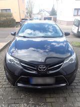 Toyota Zu verkaufen Toyota Auris 1,6 l - Toyota Auris: Toyot