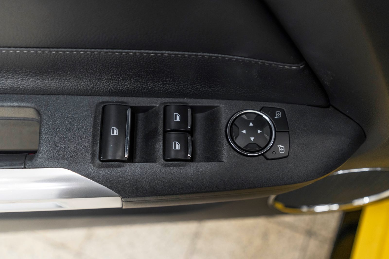 Fahrzeugabbildung Ford Mustang GT 5.0L KABRIO LPG KAM LEDER SHZ/SZK