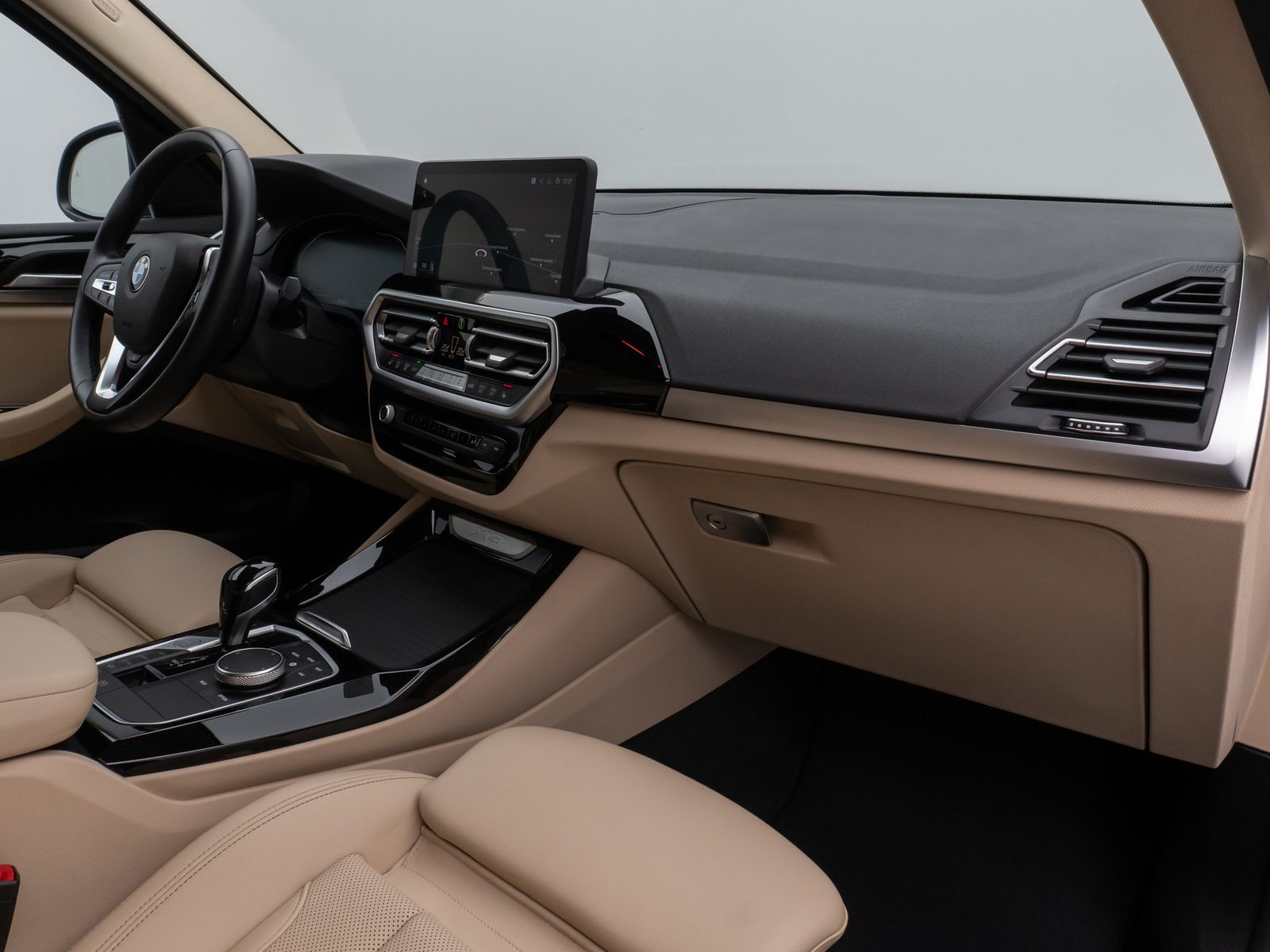 Fahrzeugabbildung BMW X3 xD20d  Kamera DAB HiFi Lnkrhzg Komfort Sport