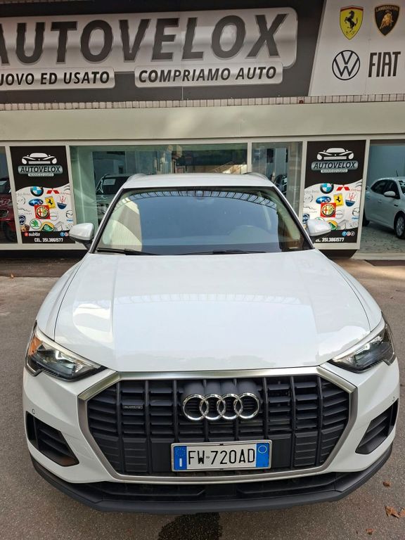 Image of Audi Q3