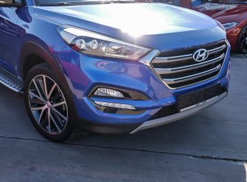 Fahrzeugabbildung Hyundai Tucson 16Turbo 4WD Passion PLUS NAVI LED ANHKPLG