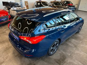 Ford Focus Turnier Cool & Connect*Spurhalte*LED*Navi*
