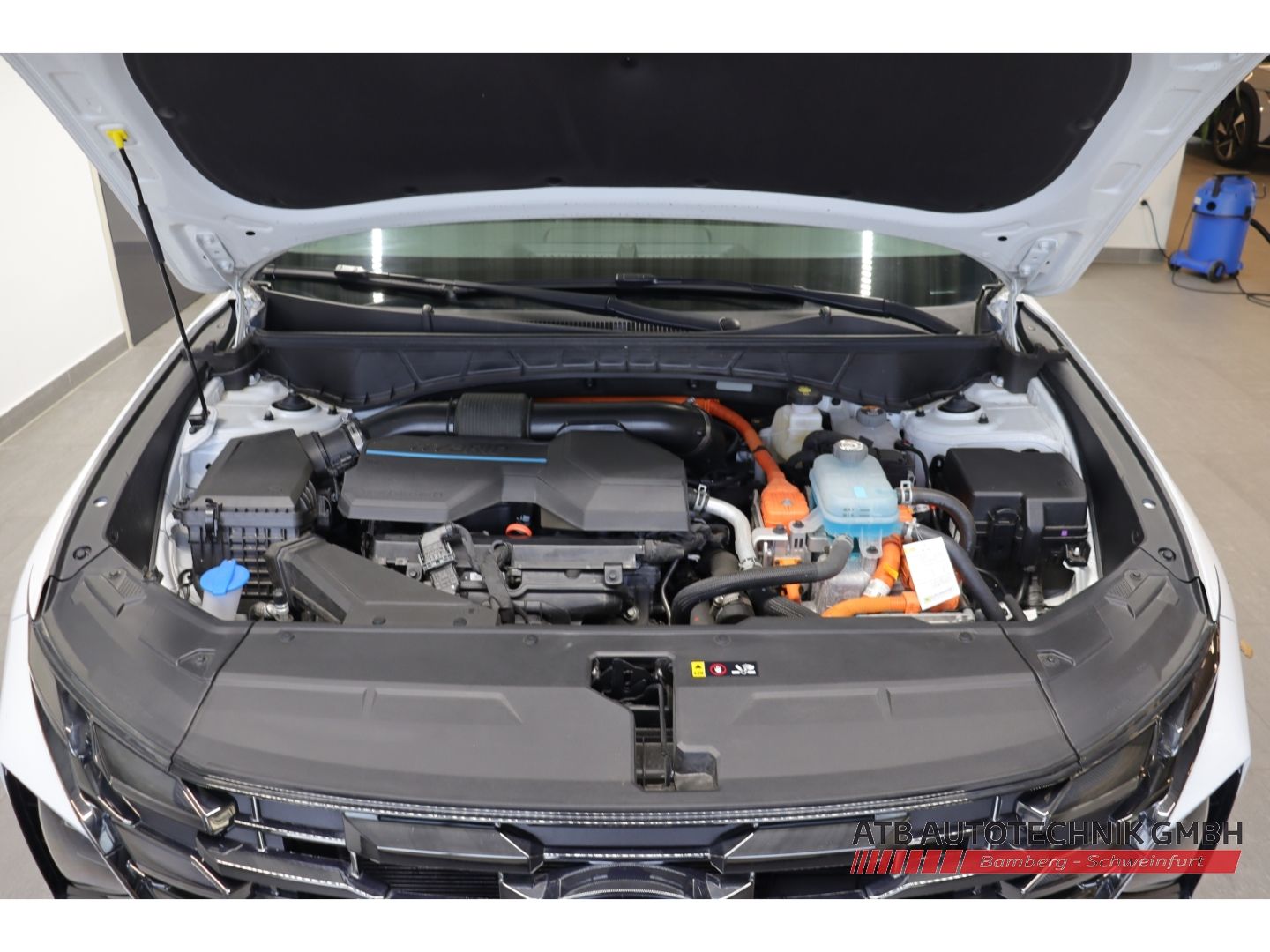 Fahrzeugabbildung Hyundai Tucson Trend 1.6 T-GDi PHEV 4WD Navi LED ACC El.