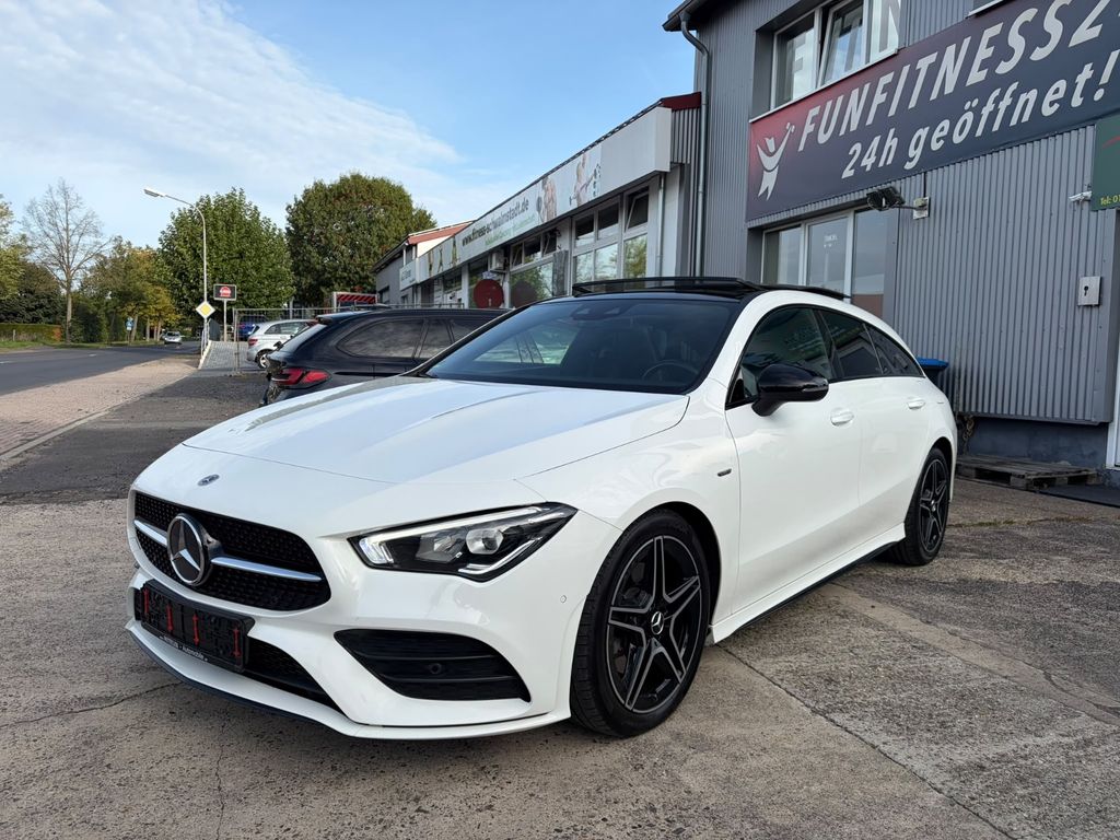 Image of Mercedes-Benz CLA 220 Shooting Brake