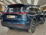Volkswagen Tiguan Life eTSI AHK el.Heckk. Kamera Sicherheit - mit Hybrid-Antrieb: Blau, Teilleder
