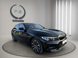 BMW 320 d Sport Line/AHK/PDC/NAVI/UVM..