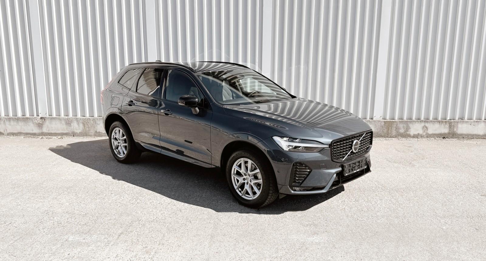 Volvo XC 60 Plus Dark AWD R-Desing TOP!
