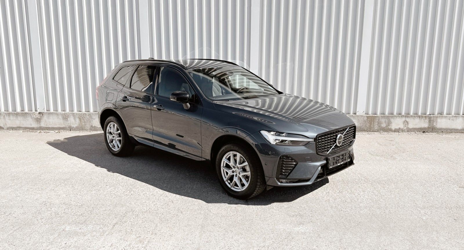 Volvo XC 60 Plus Dark AWD R-Desing TOP!